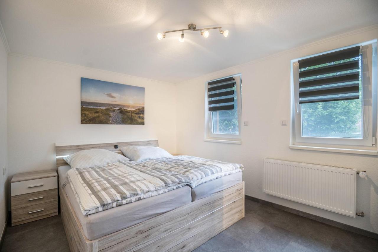 Ferienwohnung 9 Und 40 Thunum Esterno foto