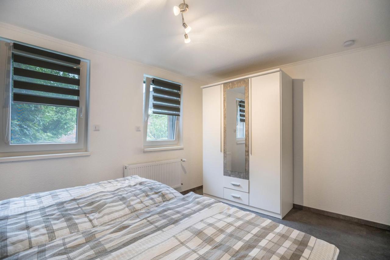 Ferienwohnung 9 Und 40 Thunum Esterno foto